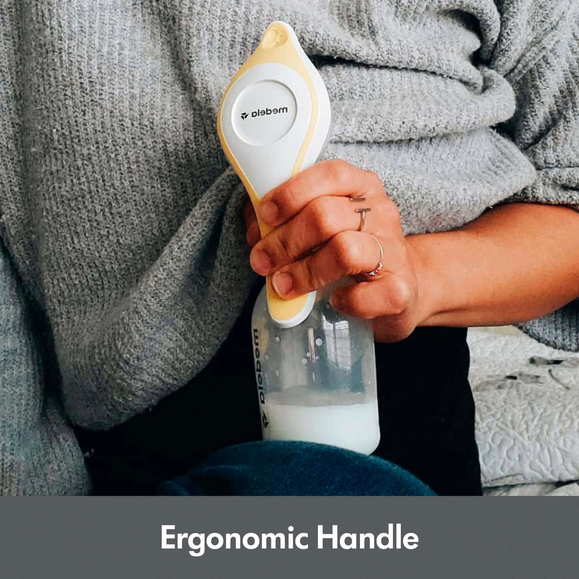 Medela Harmony Manual Breast Pump with PersonalFit Flex Breast Shield – Portable & Ergonomic Design